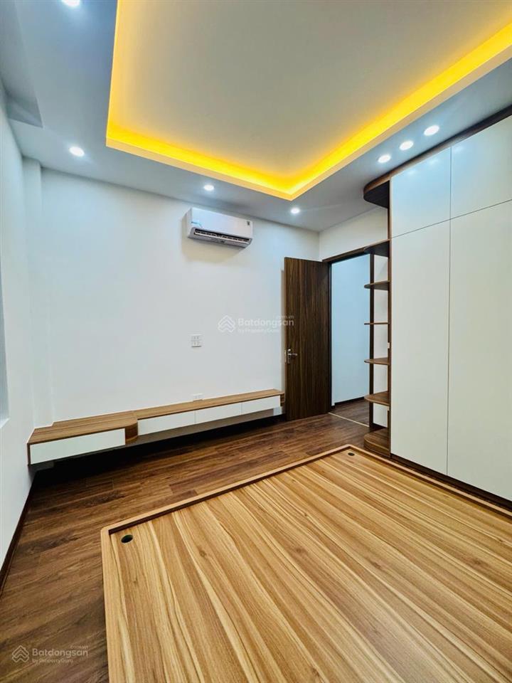 Bán nhà phùng khoang 70m2 xây mới thang máy giá nhỉnh 10 tỷ nam từ liêm