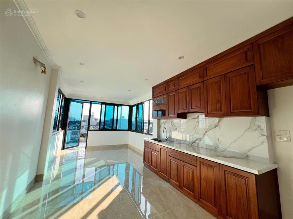 Nhà mới phố lê trọng tấn 38,6m² xây 6 tầng, thang máy giá 10,5 tỷ