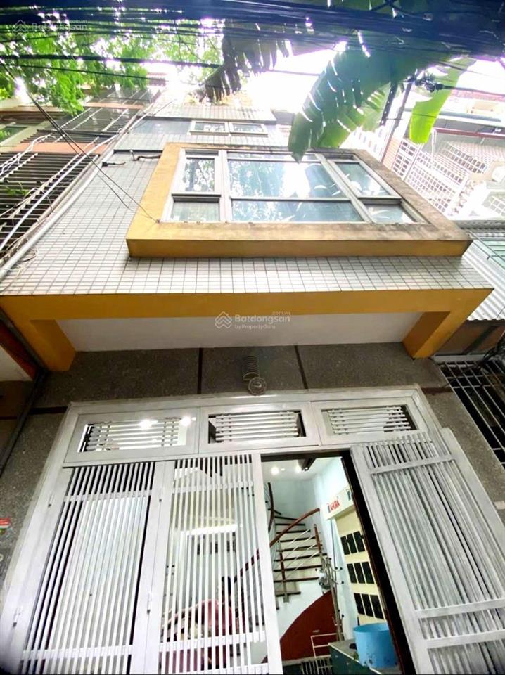 Bán nhà đường khuất duy tiến p/lô 50m2 xây 5 tầng giá 17,5 tỷ thanh xuân