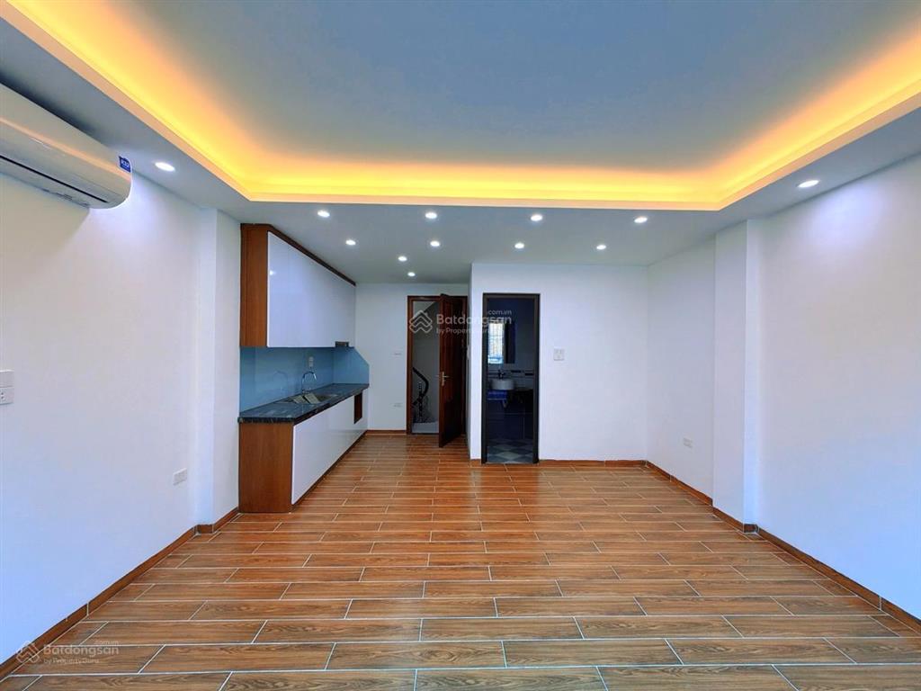 Bán nhà phố hoàng ngân 46m2 xây 6 tầng thang máy 13,7 tỷ có tl