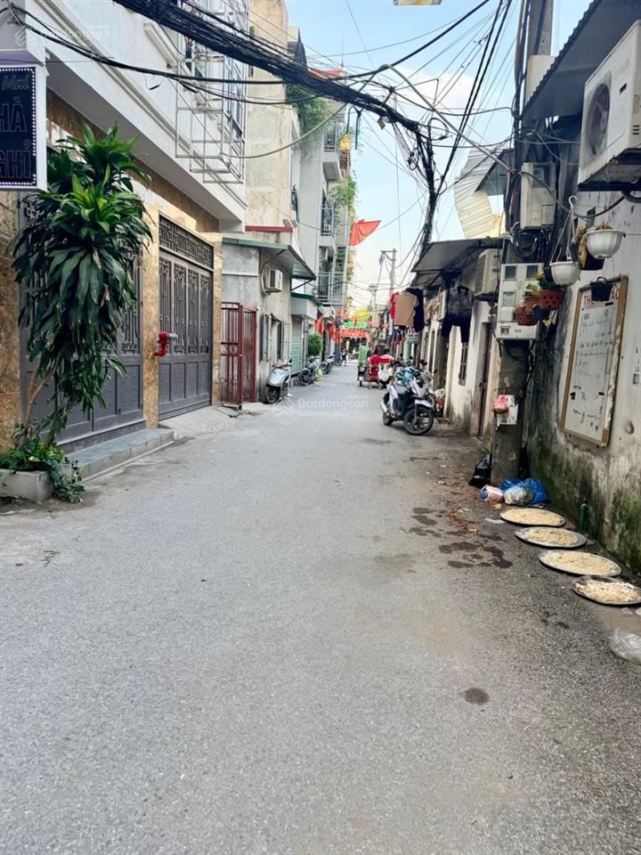 Bán nhà ngã tư vạn phúc hà đông 61m xây 4 tầng 11,5 tỷ