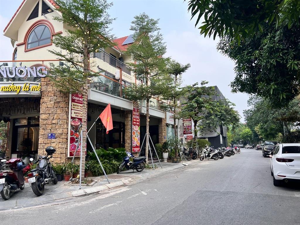 Biệt thự phố nguyễn văn lộc mỗ lao 189m2 mặt tiền 9m giá 48,9 tỷ