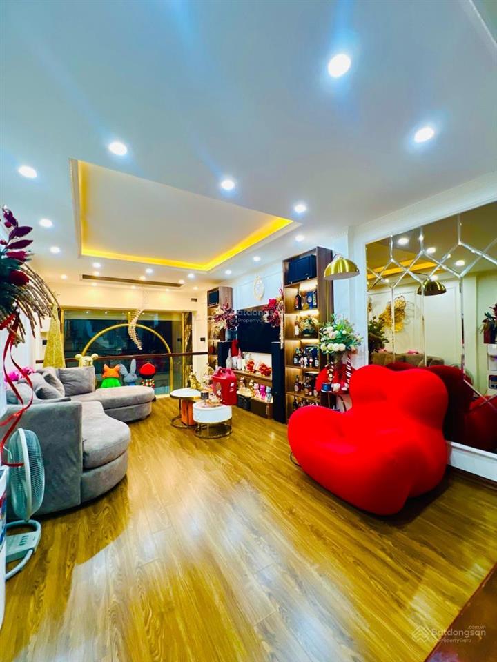Bán nhà khu quân đội phố hoàng văn thái 39m2 xây 6 tầng giá 11,8 tỷ thanh xuân