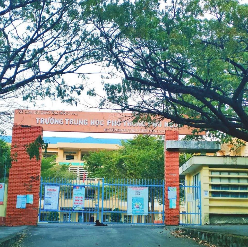 Chính chủ bán đất 200m² phú ngọc định quán, đường nhựa 2 ô tô tránh, giá chỉ 3tr/m²