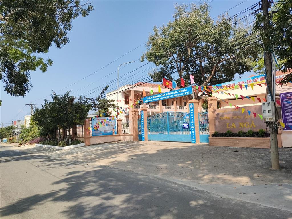 Đất đẹp đường 2 xe tải  ngay trung tâm định quán  giá chỉ 3,2tr/m2  chốt nhanh!