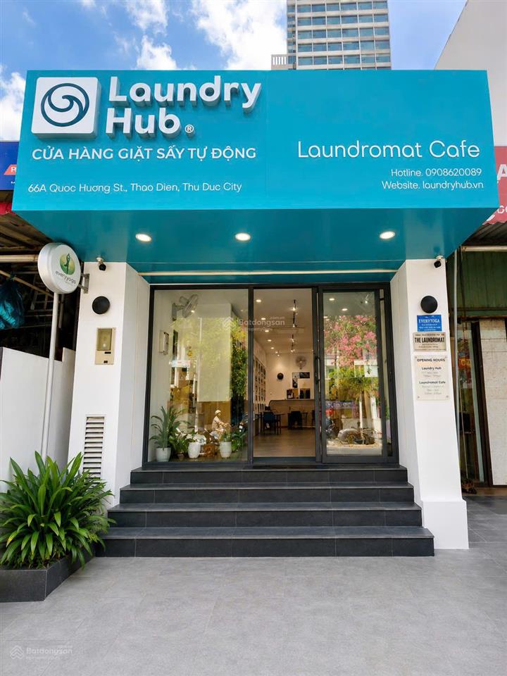 Cho thuê nhà mặt tiền quốc hương, thảo điền, 4pn 4wc, dtsd 400m2, chỉ 90tr/tháng,  0978 316 ***