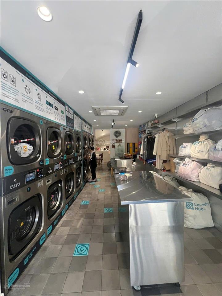 Cho thuê nhà mặt tiền quốc hương, thảo điền, 4pn 4wc, dtsd 400m2, chỉ 90tr/tháng,  0978 316 ***