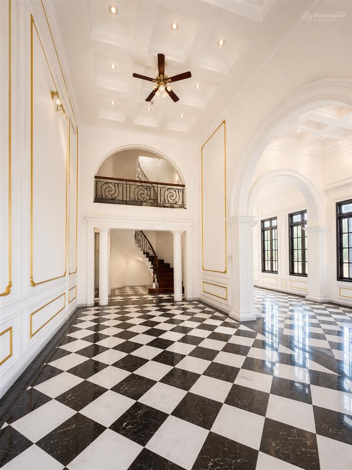 Cho thuê villa nguyễn ư dĩ thảo điền 1050m2 7pn 7wc, sân vườn rộng, chỉ 131 tr/tháng