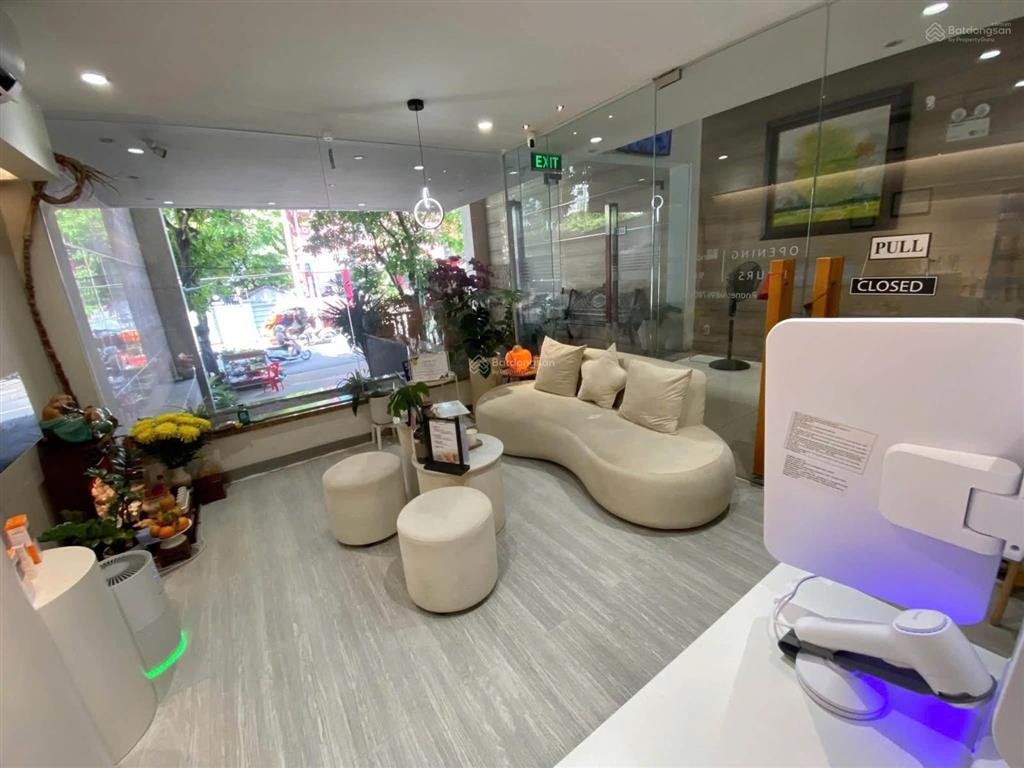Cho thuê mặt bằng kinh doanh mặt tiền quốc hương, 70m2,wc, lối đi riêng, 33tr/tháng,  0978 316 ***