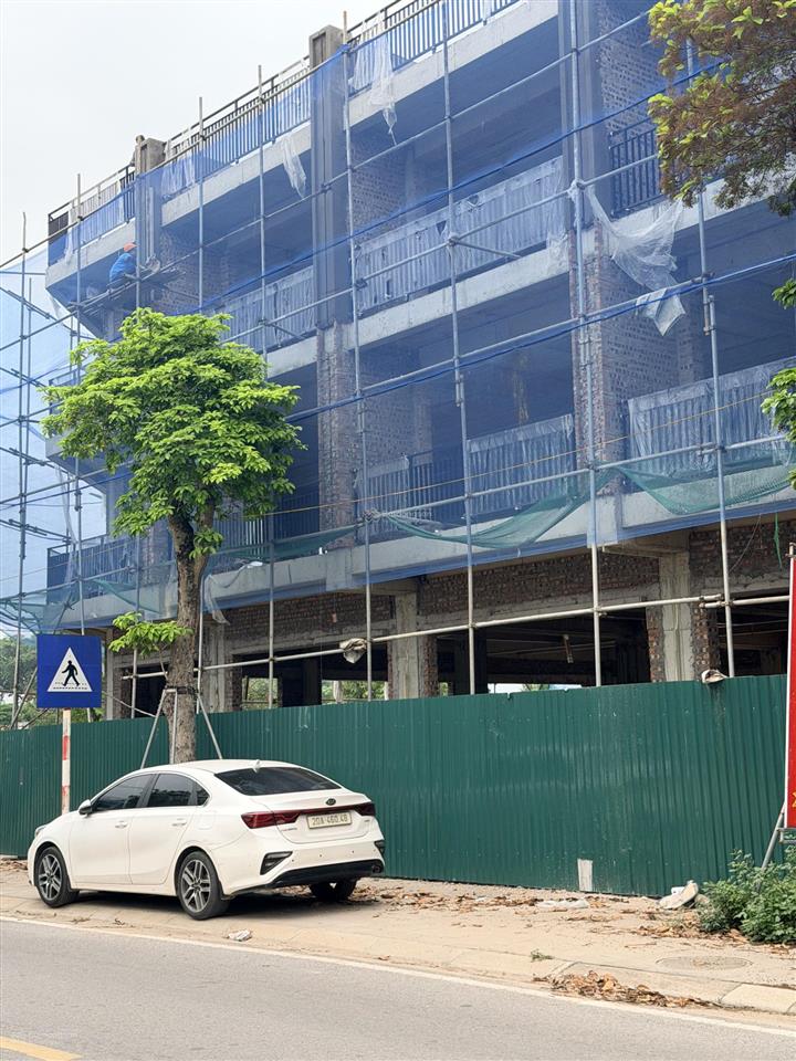 Bán shophouse 100m2 nằm trục chính nguyễn văn cừ sông công, 3,5 tỷ, chính chủ hot!