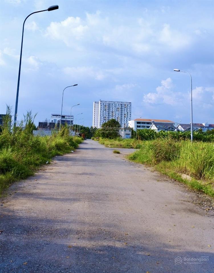 Cần bán miếng đất nền khu dân cư phú nhuận, q9 (cũ) kế the global city q2