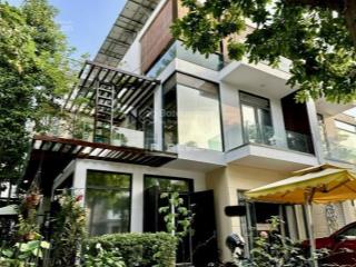 Cho thuê bt song lập lucasta khang điền 230m2 quận thủ đức