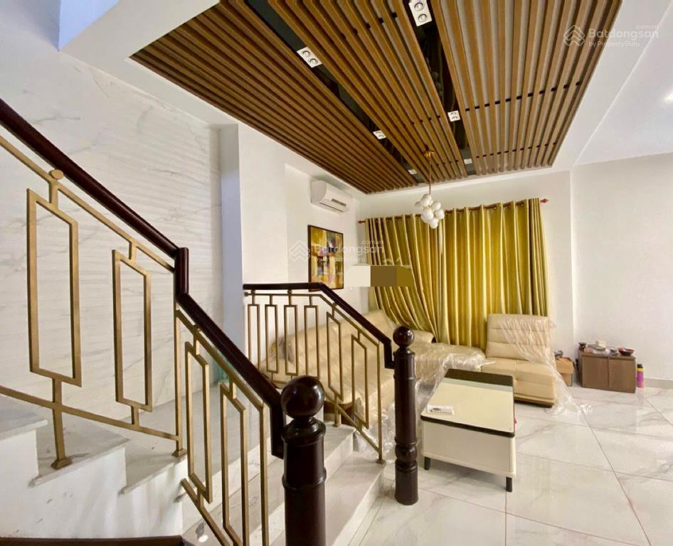 Cho thuê bt song lập lucasta khang điền 230m2 quận thủ đức