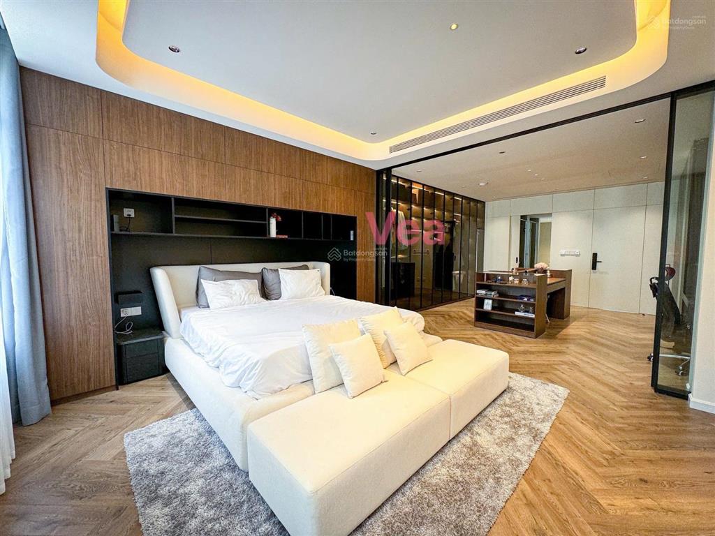 Cho thuê nhà phố liền kề verosa park liên phường quận 9
