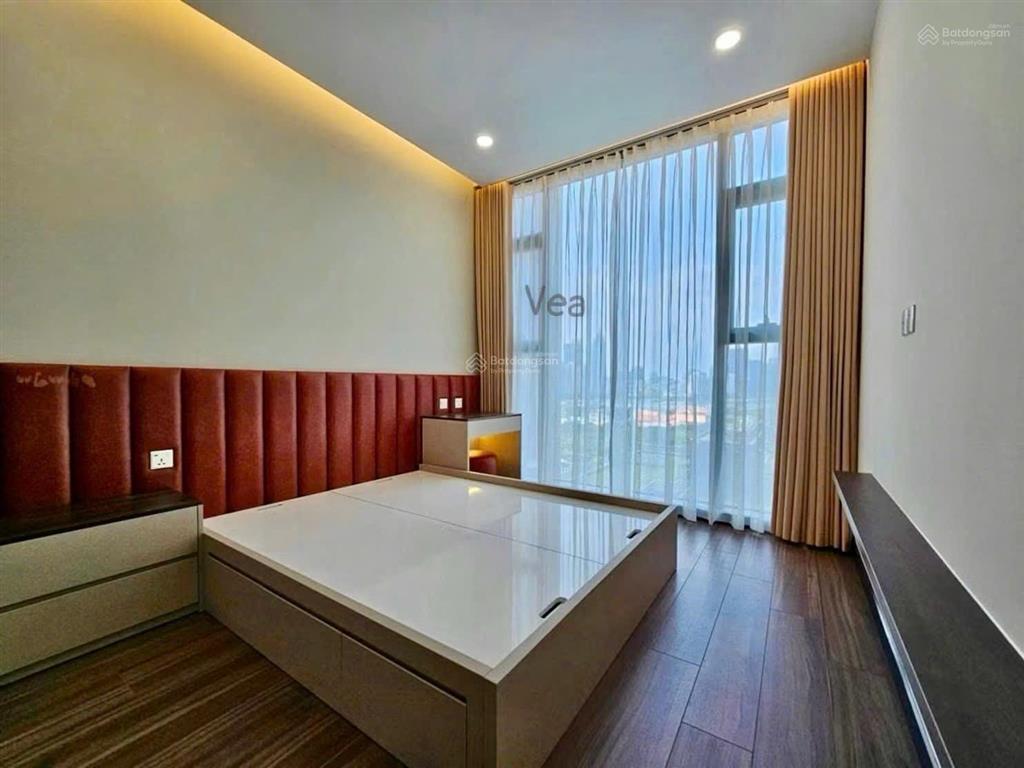 Cho thuê căn hộ tại empire city linden, dt 148m², nội thất hoàn toàn mới, 3pn& 3wc giá 88tr/th