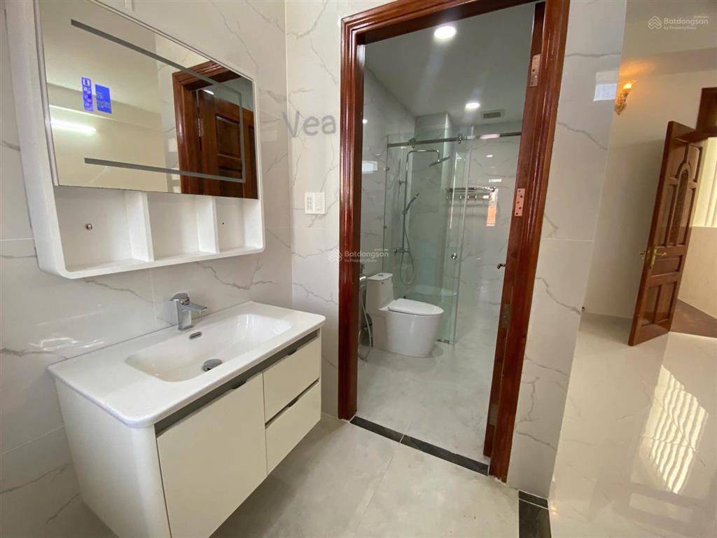 Cho thuê nhà riêng mới tinh 100% tại khu dân cư mẫu giáo trung ương 3 đường liên phường, quận tđức