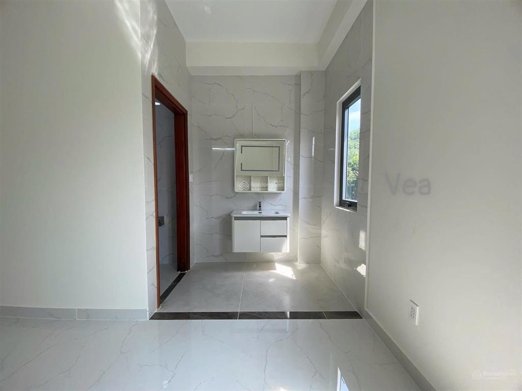 Cho thuê nhà riêng mới tinh 100% tại khu dân cư mẫu giáo trung ương 3 đường liên phường, quận tđức