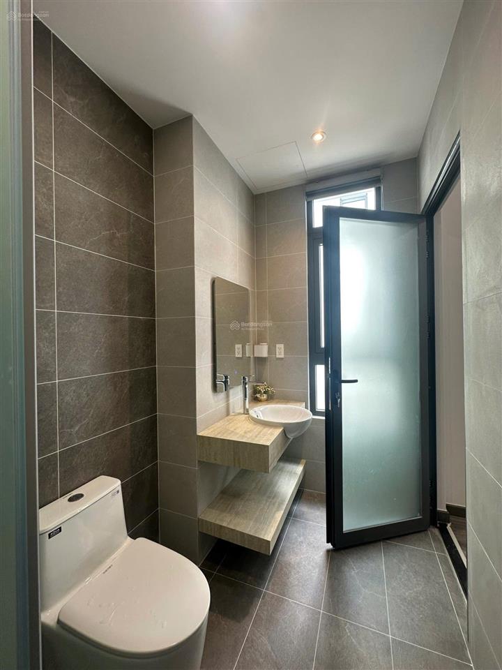 Cho thuê biệt thự liền kề đẳng cấp mới 100% chỉ có tại verosa liên phường quận 9 diện tích lớn