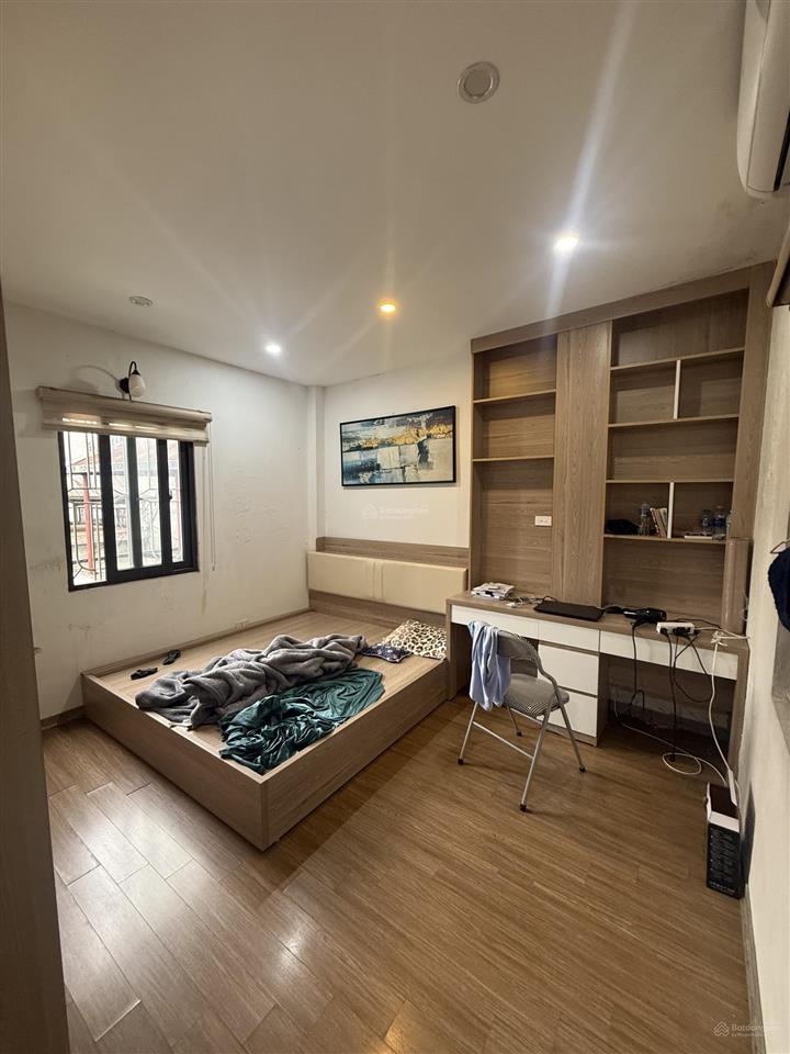 Siêu hiếm 102  chính chủ bán nhà ngọc thuỵ, bồ đề  full nội thất  30m2, 3 ngủ chỉ 6,7tỷ, có tl