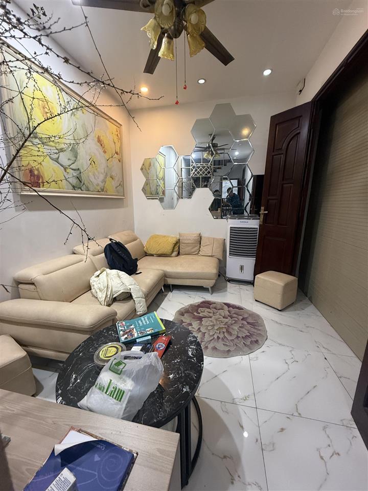 Siêu hiếm 102  chính chủ bán nhà ngọc thuỵ, bồ đề  full nội thất  30m2, 3 ngủ chỉ 6,7tỷ, có tl