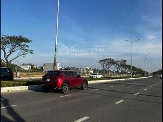 Lê hưng  độc quyền lô đất nền ngay đường lớn võ chí công