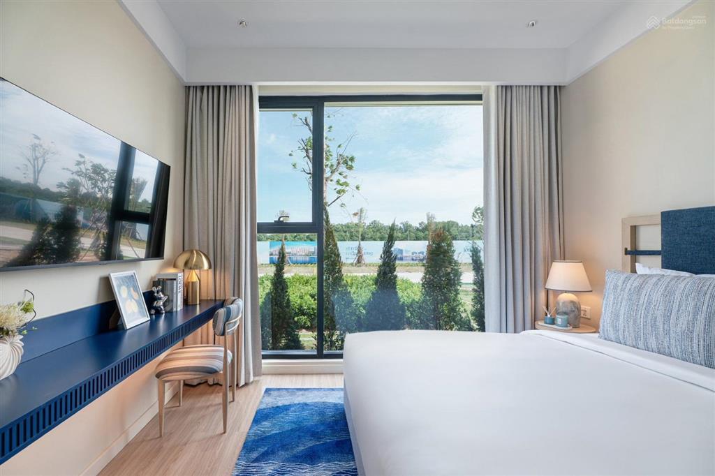 Căn studio cuối cùng view biển của tòa beacon tower, tòa e5 và e1