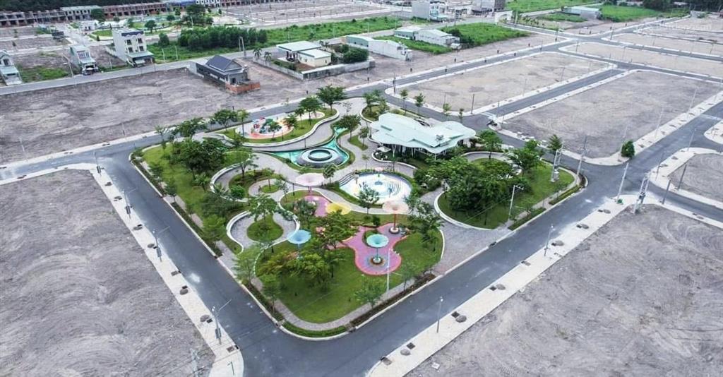 Vợ chồng trẻ chỉ cần là có đất phúc hưng golden xây nhà 90m2 sẵn sổ đỏ