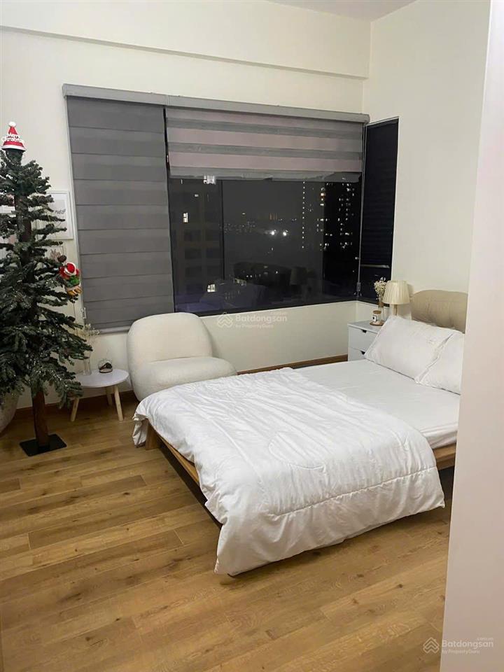 Bán flora novia  2pn2wc  75m2  view landmark  nội thất bao xịn xò