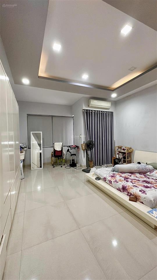 Nhà mặt tiền phạm vấn , sầm uất ngang 5.03m, dài 27.33m khu vực đầy đủ tiện ích xung quanh