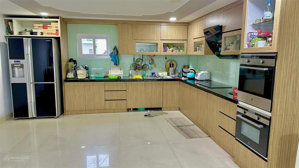 Nhà mặt tiền phạm vấn , sầm uất ngang 5.03m, dài 27.33m khu vực đầy đủ tiện ích xung quanh