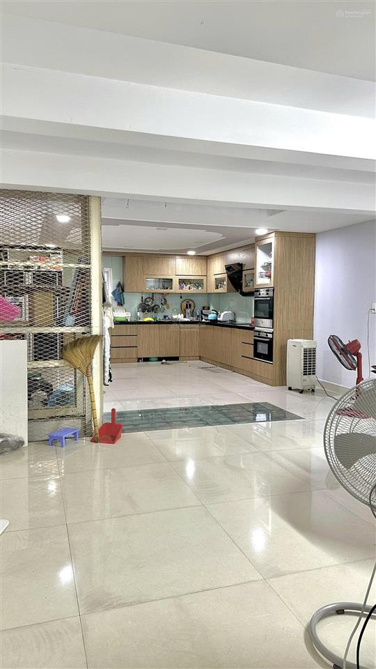 Nhà mặt tiền phạm vấn , sầm uất ngang 5.03m, dài 27.33m khu vực đầy đủ tiện ích xung quanh