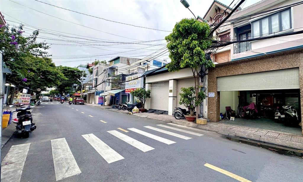 Nhà mặt tiền phạm vấn , sầm uất ngang 5.03m, dài 27.33m khu vực đầy đủ tiện ích xung quanh