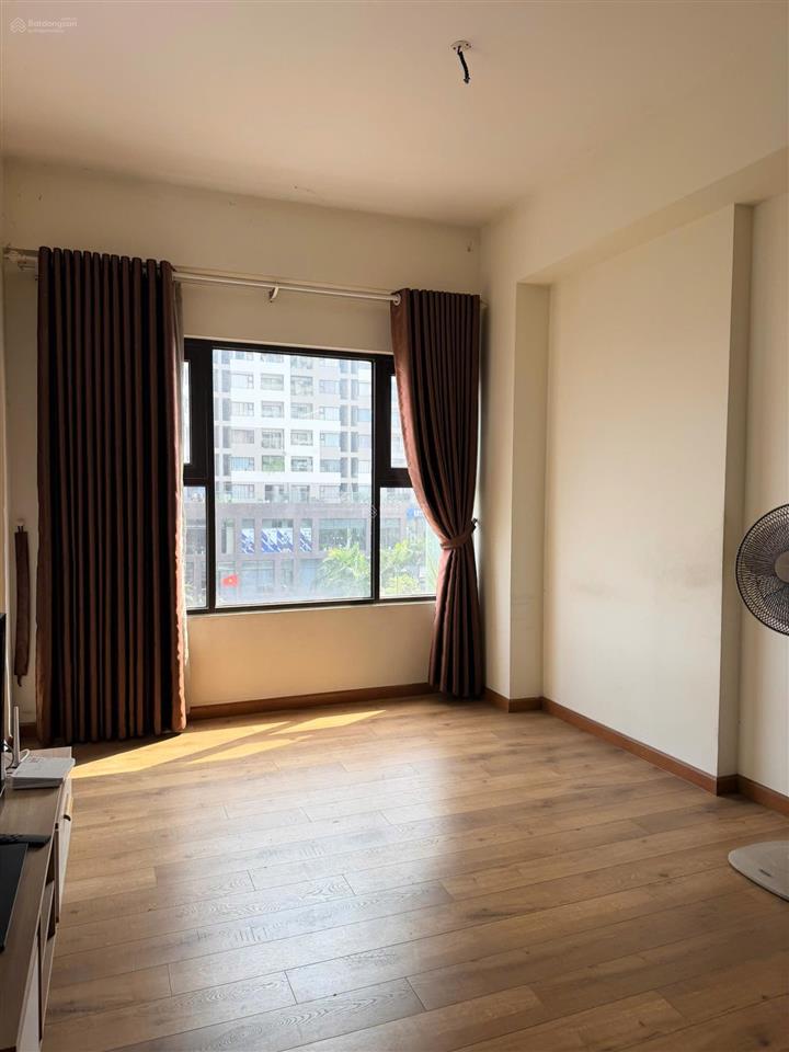 Flora novia thuê 75m2 2pn2wc có nội thất