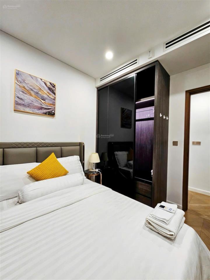 Cần bán nhanh chcc sổ hồng, 2pn lumiere riverside, hđ thuê, xn, q2, tp. hcm  hot