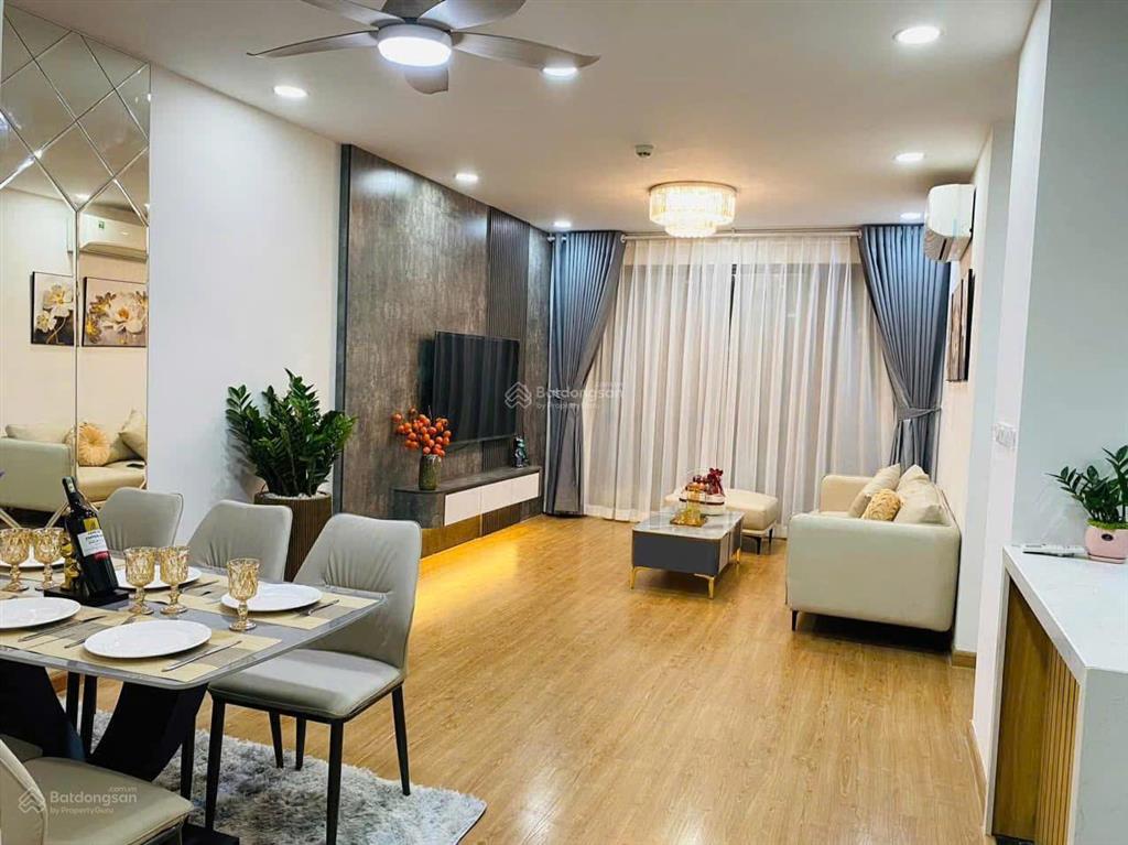 Em ngọc bán gấp căn góc ban công đn 104m2.chỉ 9tỷx tầng trung tại iris garden. cam kết ko chào ảo