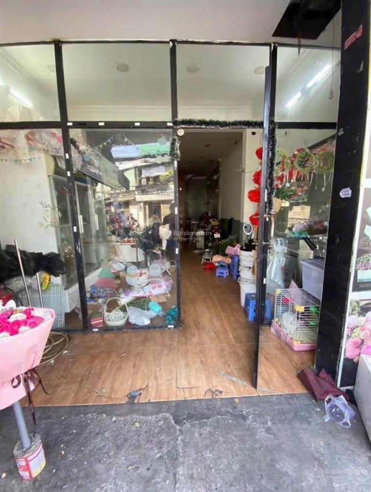 Nhà mặt tiền kinh doanh 6x20m, ngay chợ bùi minh trực, sổ riêng, đang cho thuê 25tr