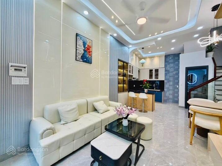 Bán nhà 2 lầu 4mx15m, đường gia phú, 3 pn, 3wc. sổ hồng riêng, đang cho thuê 14tr