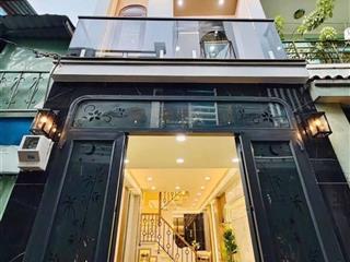 Thanh lý nhà 2 lầu 4,3x12m, đường nguyễn thời trung. giá 1,35 tỷ. gần bệnh viện nguyễn tri phương
