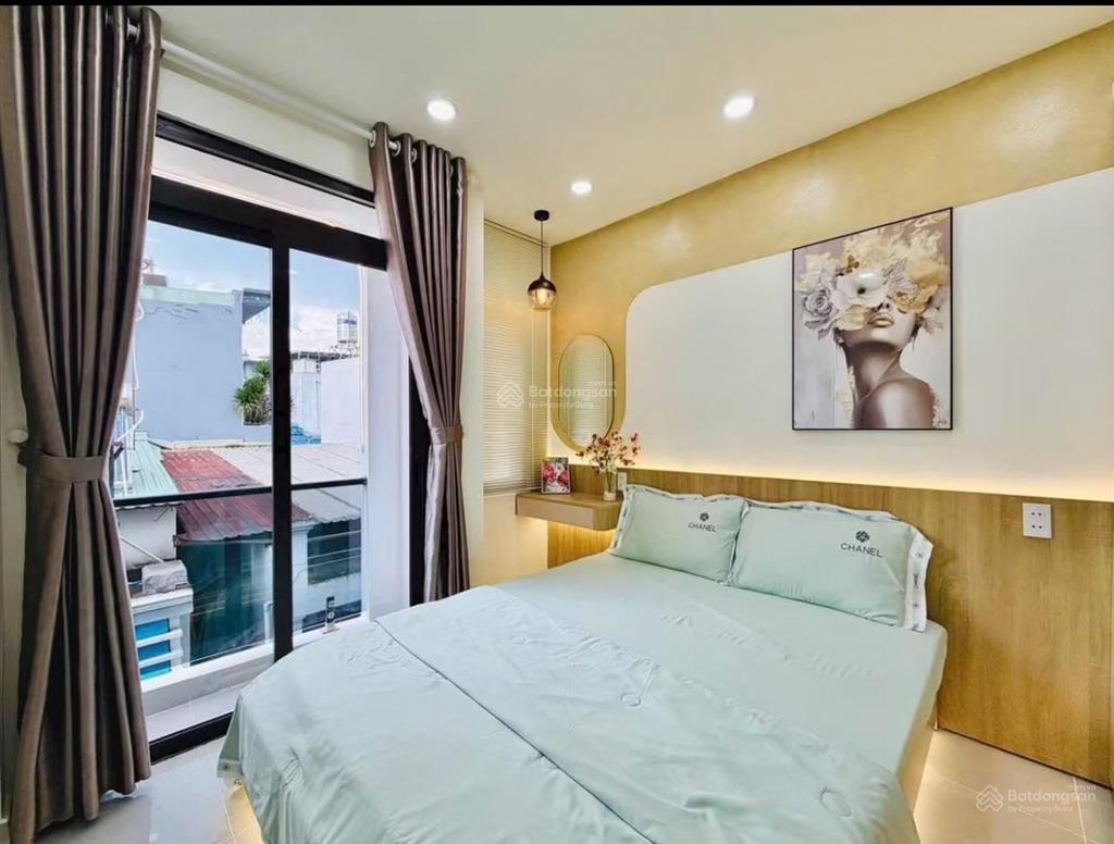 Thanh lý nhà 2 lầu 4,3x12m, đường nguyễn thời trung. giá 1,35 tỷ. gần bệnh viện nguyễn tri phương