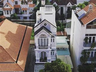 Bán nhà phố chính chủ 150m2 gần khu tài chính thủ thiêm  trần não.