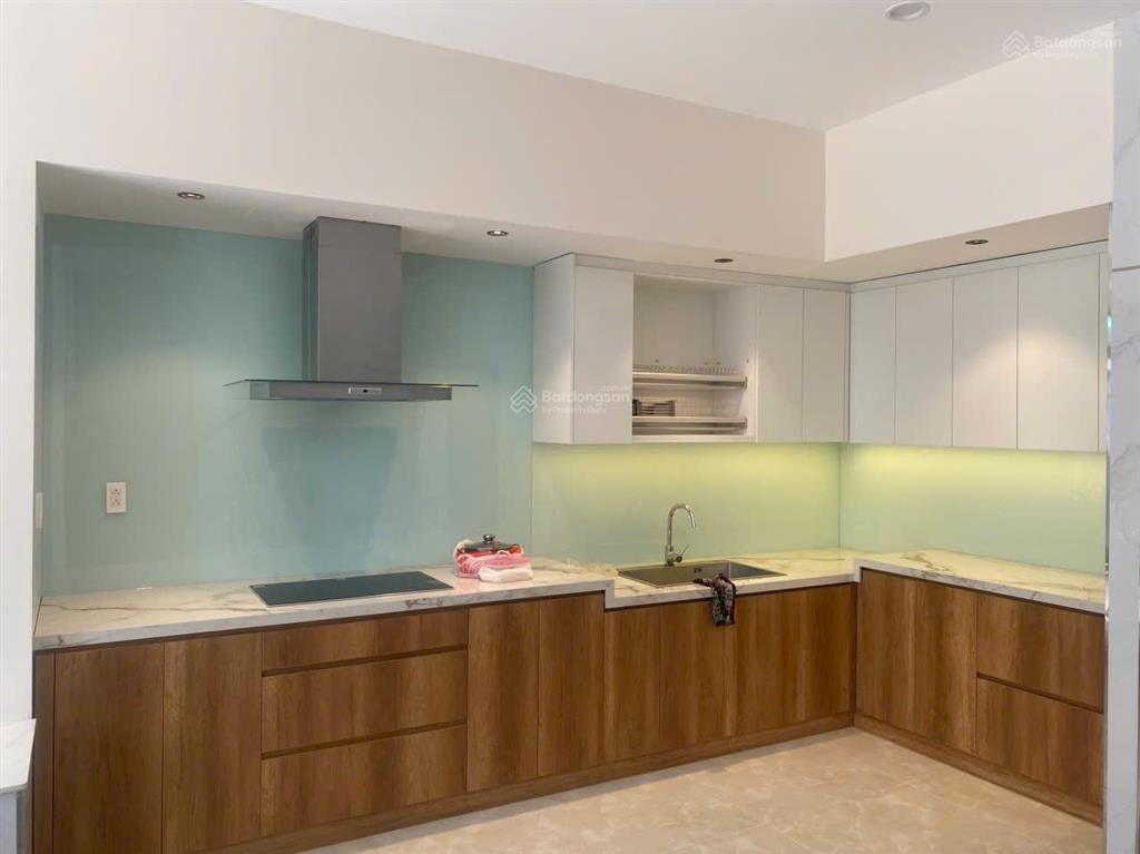 Bán nhà mới xây đường nguyễn văn dung, phường 6 cũ. dt7,3mx7m, đường 7m, trệt+lầu giá 8.7ty còn tl