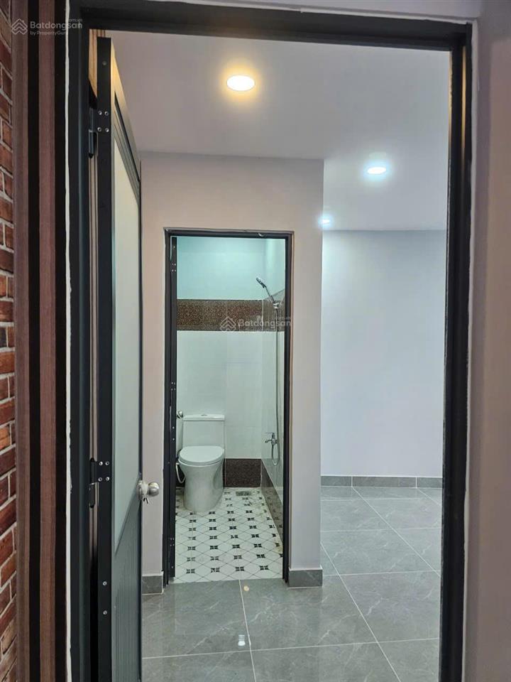 Bán gấp nhà mặt tiền shr gần chợ thới tứ, thới tam thôn, hóc môn