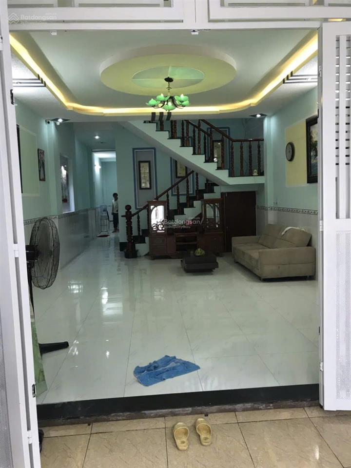 Bán gấp nhà trống đường nhựa 114m 1 trệt 1 lầu sổ hồng riêng 2/ngắn tô ký, hóc môn