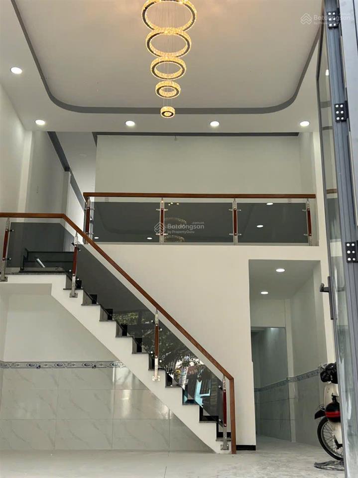 Nhà mặt tiền kinh doanh,ấp chánh 1 ,tân xuân, hóc môn ,sổ hồng riêng giá 5,35 tỷ