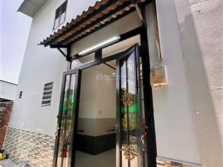 Bán nhà 1 tỷ 190tr, 1 trệt 1 lầu, khu phố 8 ,thị trấn hóc môn