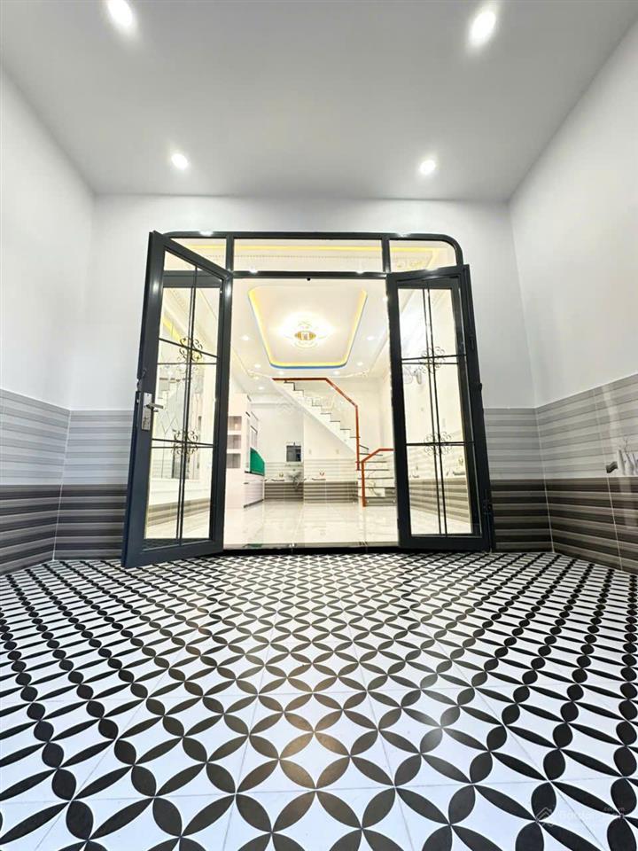 Nhà đẹp long lanh, 4,5m x 11m, đường ô tô 5m thông 100m ra phạm thị giây