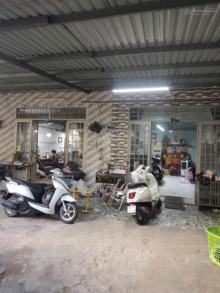 Nhà /1 đặng phúc vịnh 4,5 x13m  giá 1tỷ450  đúc suốt, gần sân banh thới tứ
