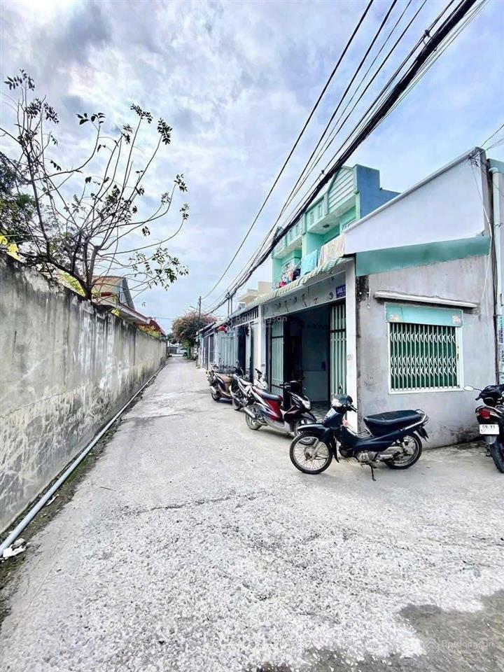 Nhà rẻshr 4x17m, giá 3tỷ150 có hỗ trợ ngân hàng, đường phạm thị giây, giáp q12