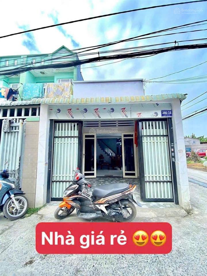 Nhà rẻshr 4x17m, giá 3tỷ150 có hỗ trợ ngân hàng, đường phạm thị giây, giáp q12