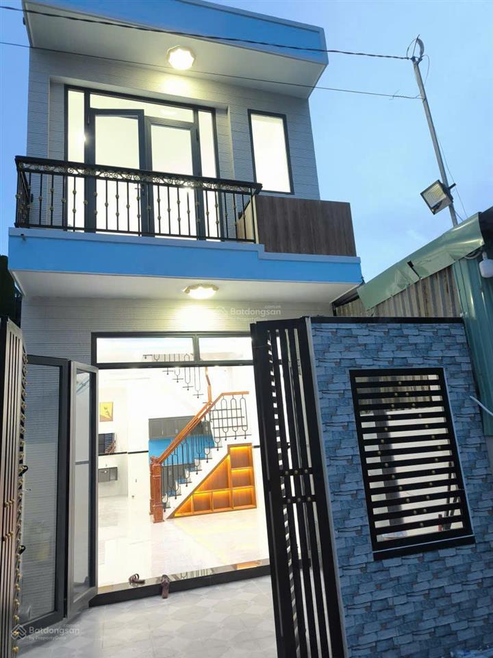 Nhà sổ hồng riêng giá 3 tỷ 260, 4,1x13m, 1 trệt 1 lầu, 2/lê thị lơ, hóc môn